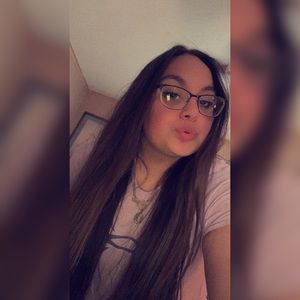 Meet your Posher, Lilyana